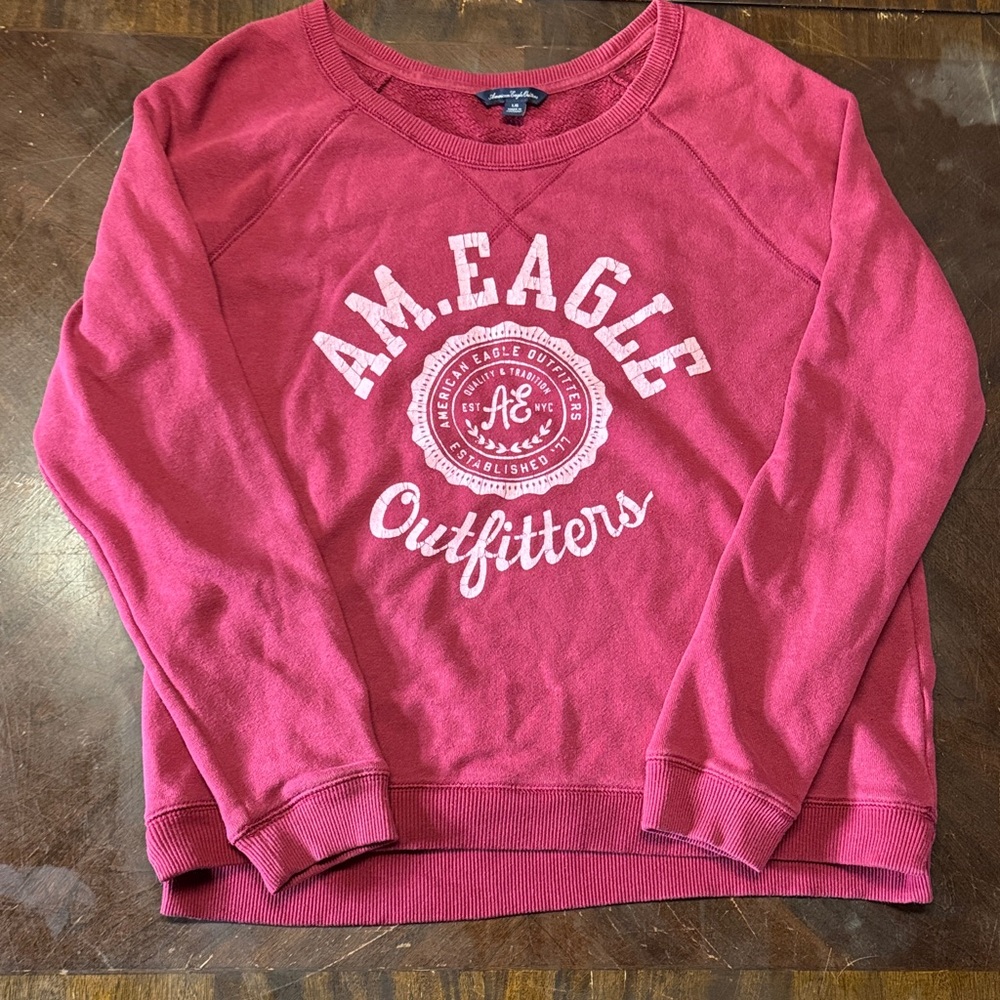 American Eagle Women’s Sweatshirt. Large. Burgundy.